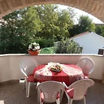 Appartement Linet 4- By Interhome Funtana