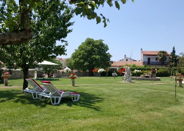 Apartman Linet 4- By Interhome *