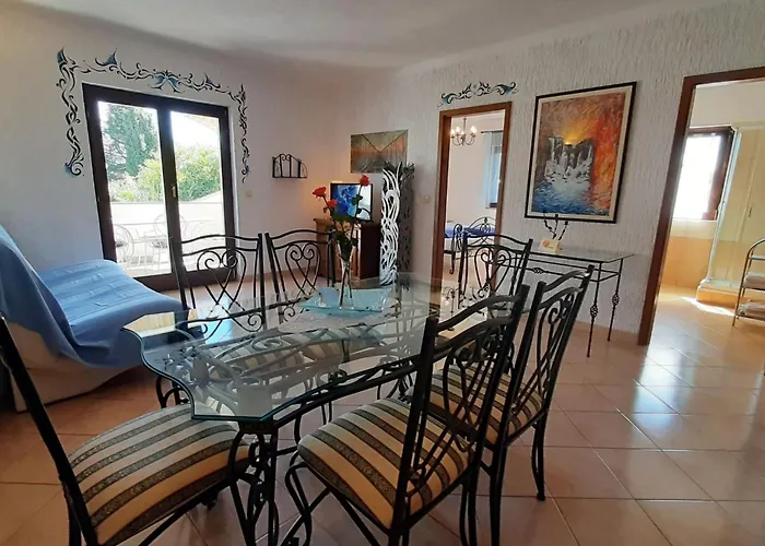Apartment Linet 4- By Interhome